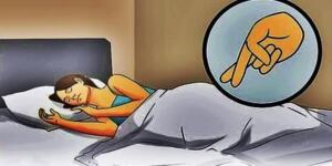 Cu.nüp uyudugunuz zaman ba’k’ınIz neler oluyor! bunu asla yapma.