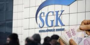 Bu e’meklilerin ma’aşı yarıya düşecek.