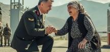 Asker Annesi Kapıdan Kovuldu